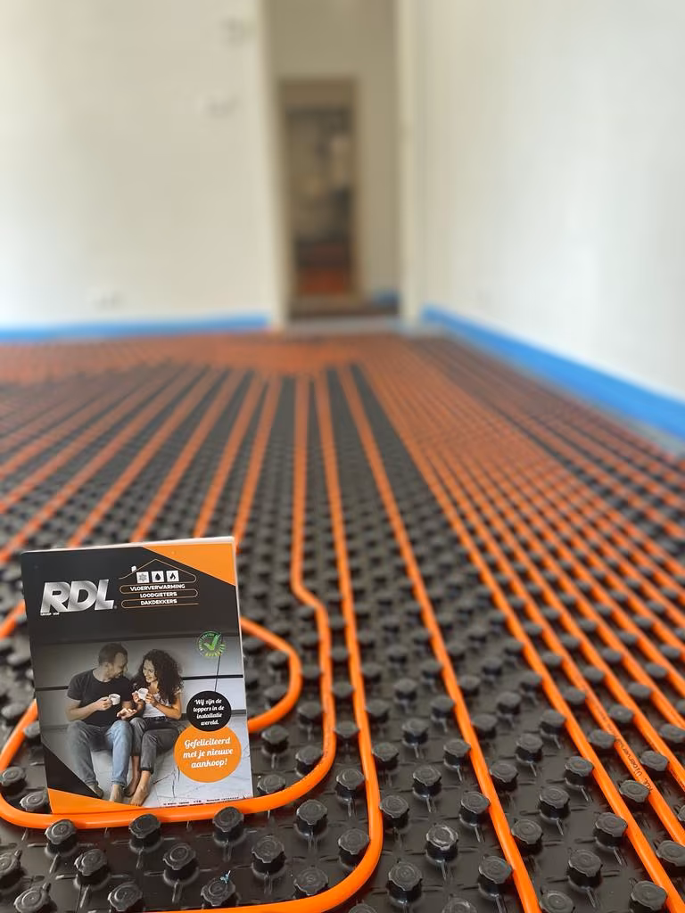 Renodexx vloerverwarming – systeemplaat en buizen